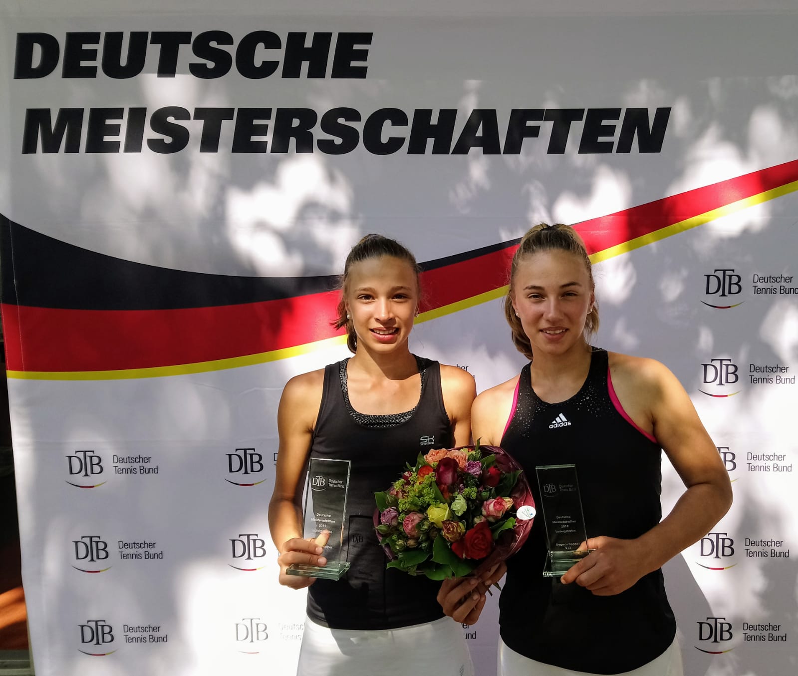 Josy und Emma Daems sind Deutsche Meister im Doppel – Josy gewinnt auch im Einzel!